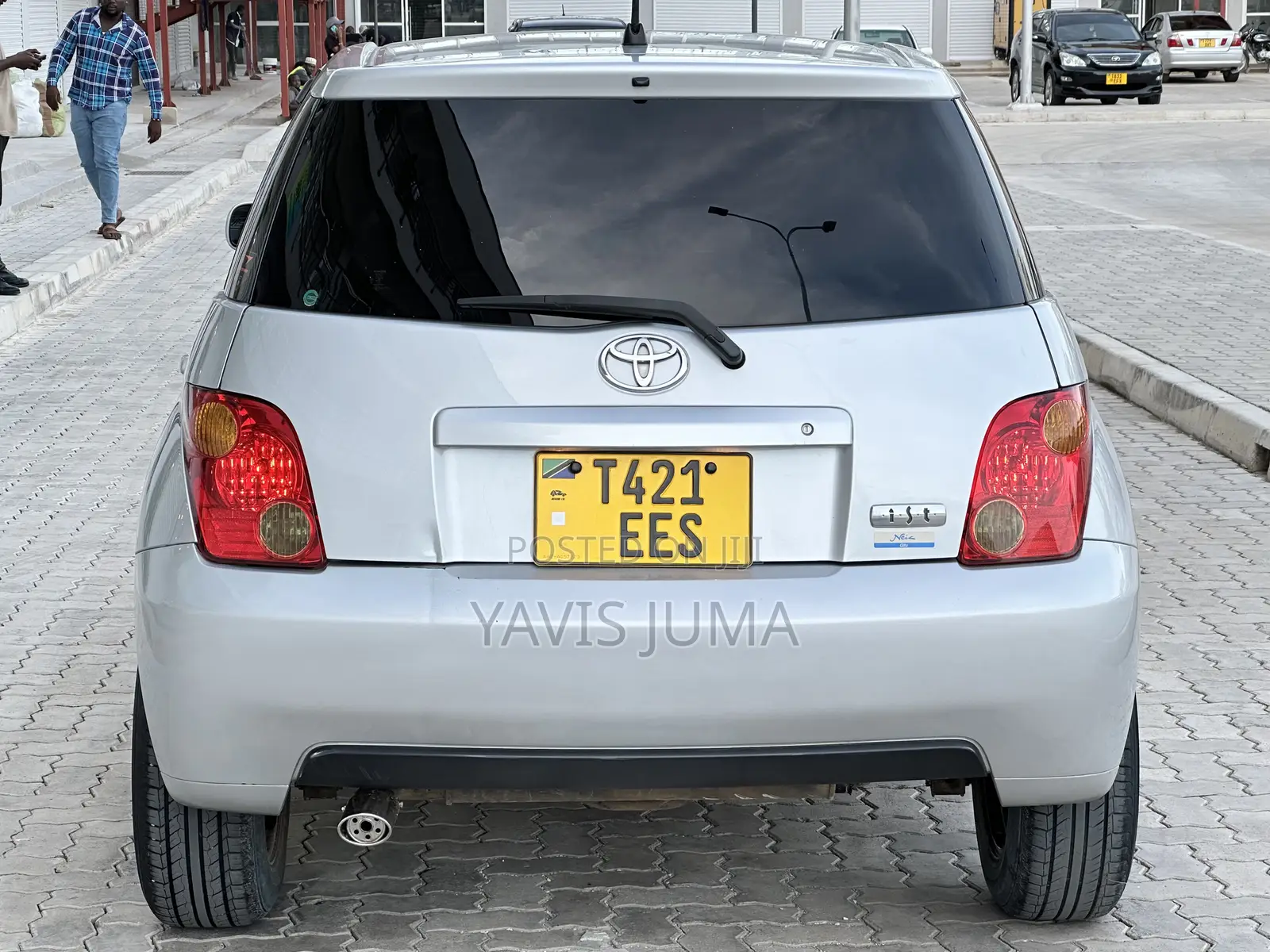 Toyota IST 2005 Silver