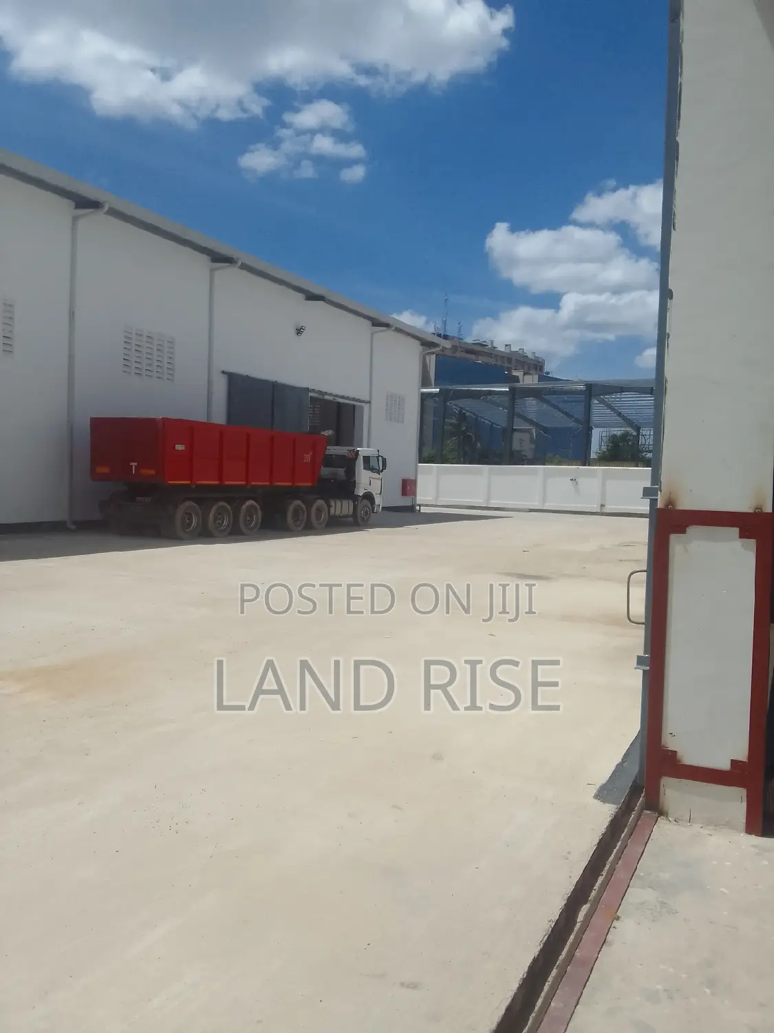 Warehouse With 2160 SQM Ubungo