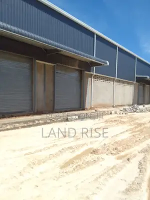 Warehouse in Tegeta SQM 2400