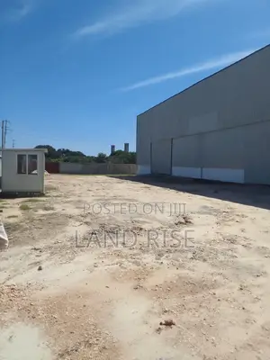 1400 SQM Warehouse in Tegeta