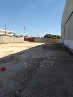 1400 SQM Warehouse in Tegeta