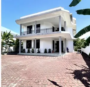 6bdrm Bungalow in Msasani, Kinondoni for rent