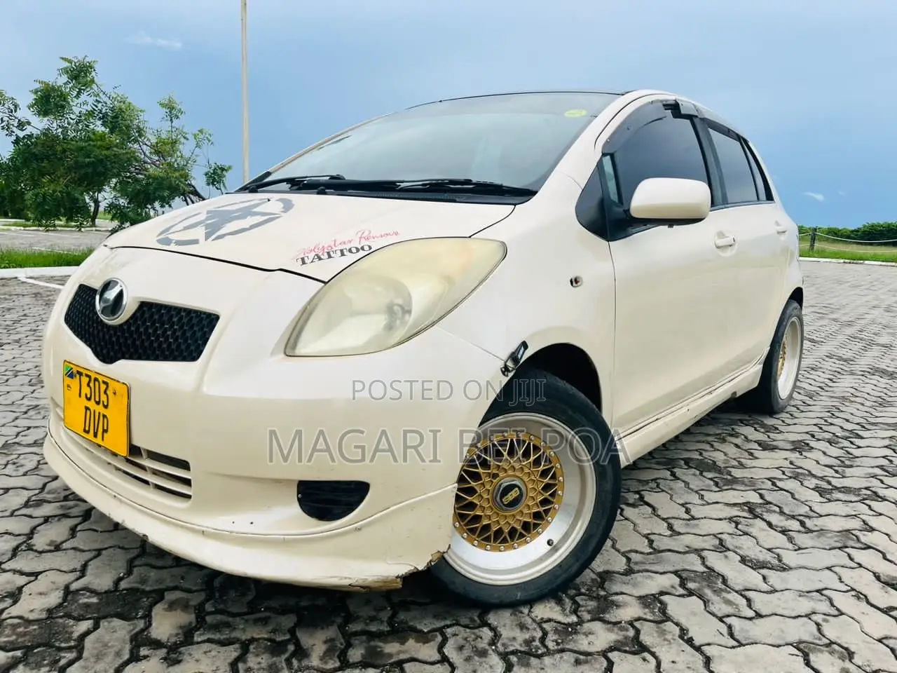 Toyota Vitz 2006 Ivory