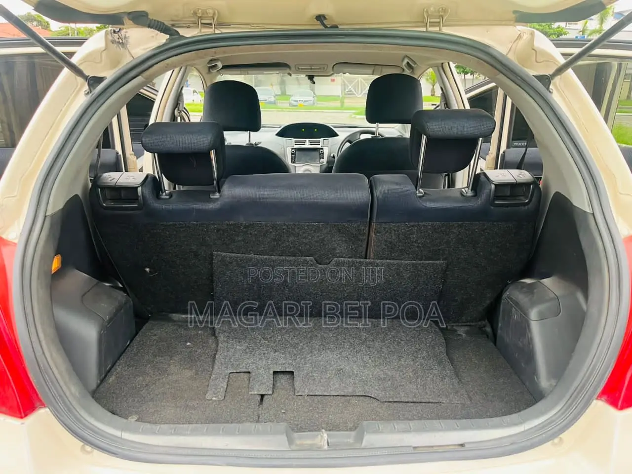 Toyota Vitz 2006 Ivory