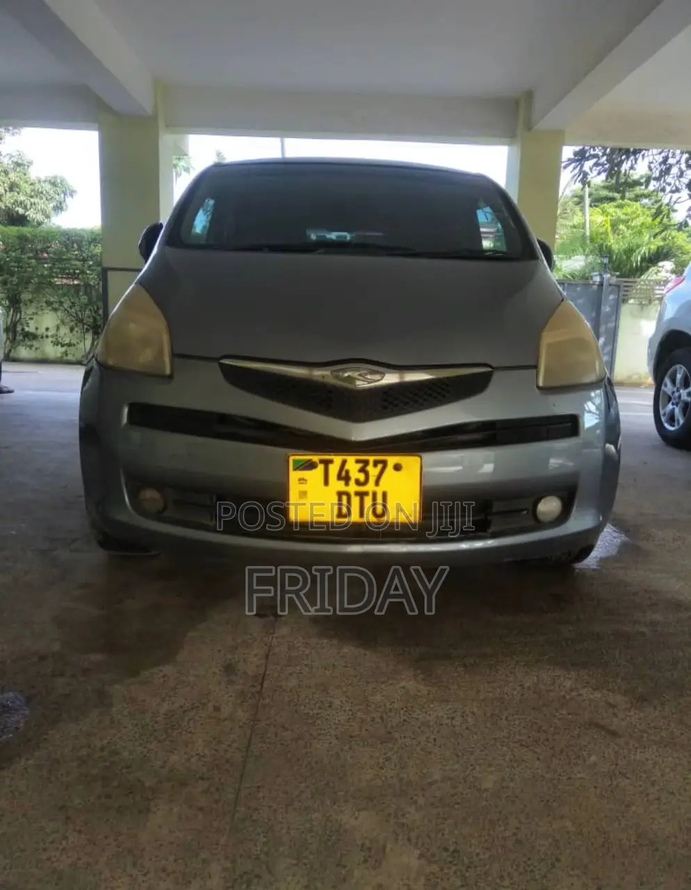 Toyota Ractis 2006 Gray