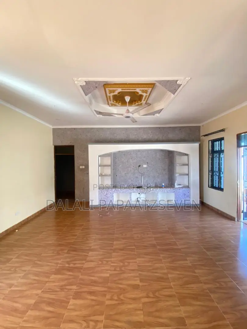 3bdrm House in Dalalipapaatzseven, Mbweni for rent