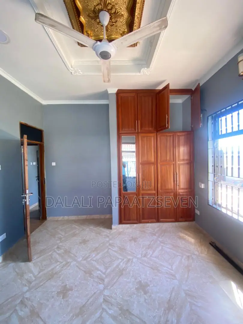 3bdrm House in Dalalipapaatzseven, Mbweni for rent