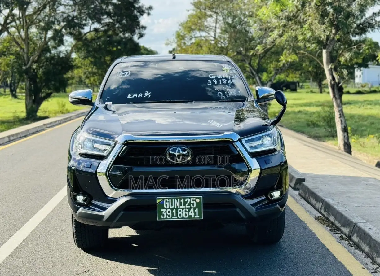Toyota Hilux 2.4 Diesel 2020 Blue