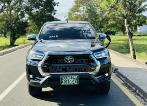 Toyota Hilux 2.4 Diesel 2020 Blue