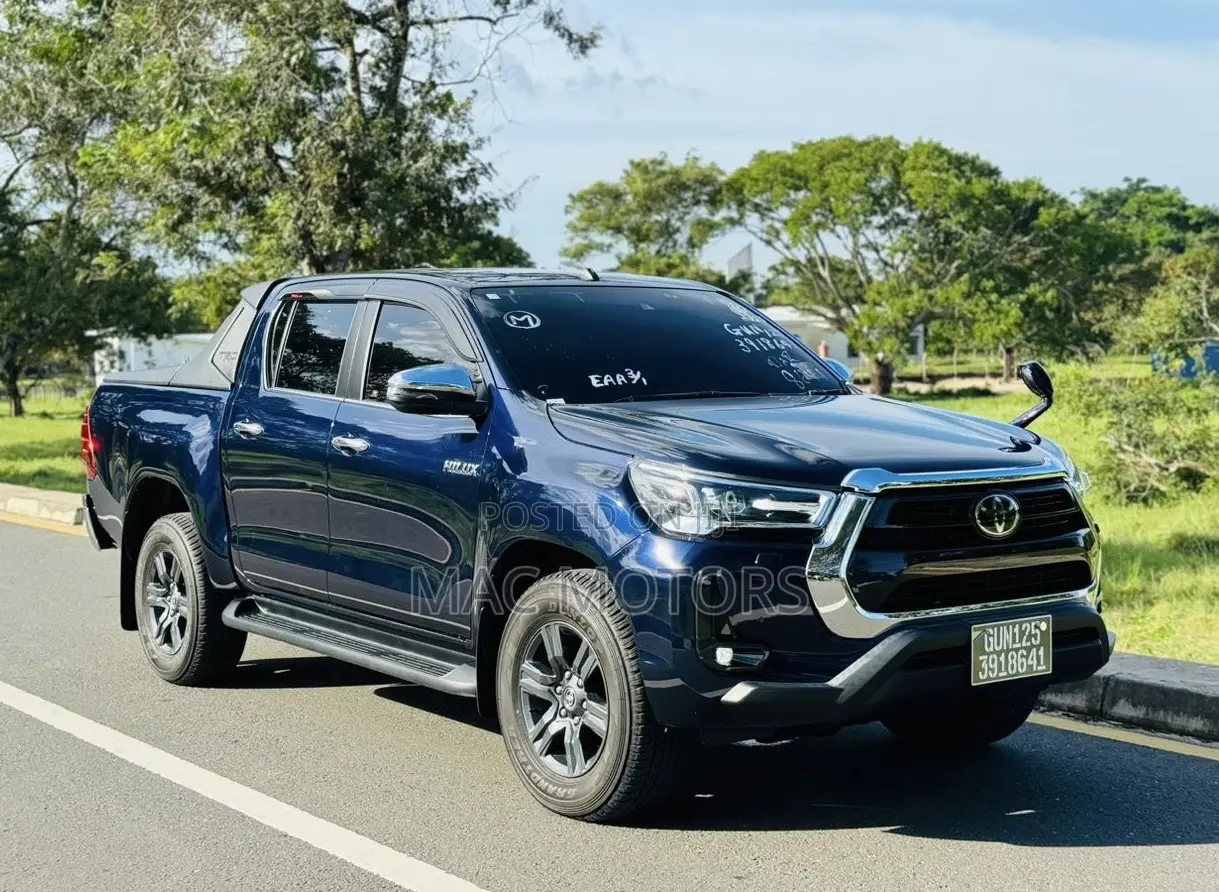 Toyota Hilux 2.4 Diesel 2020 Blue