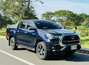 Toyota Hilux 2.4 Diesel 2020 Blue
