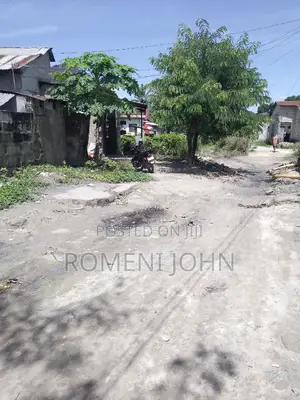 6bdrm House in Tanzania Dsm Ukonga for sale