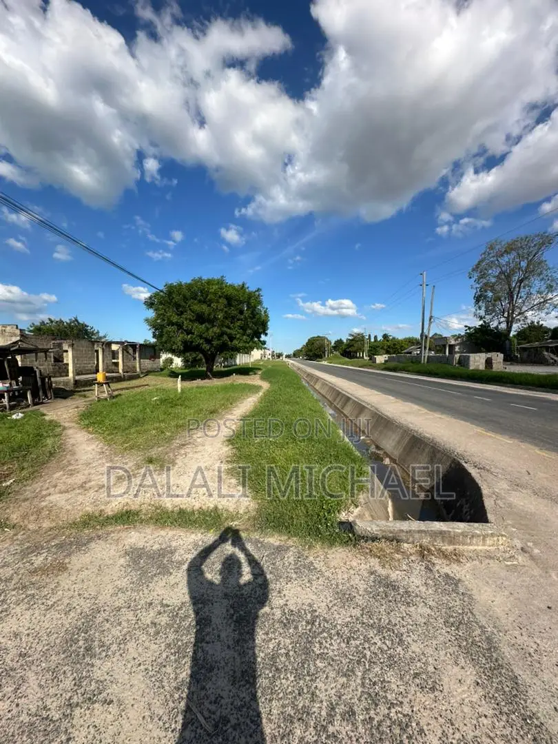 Plot for Sale Mbweni Malindi !