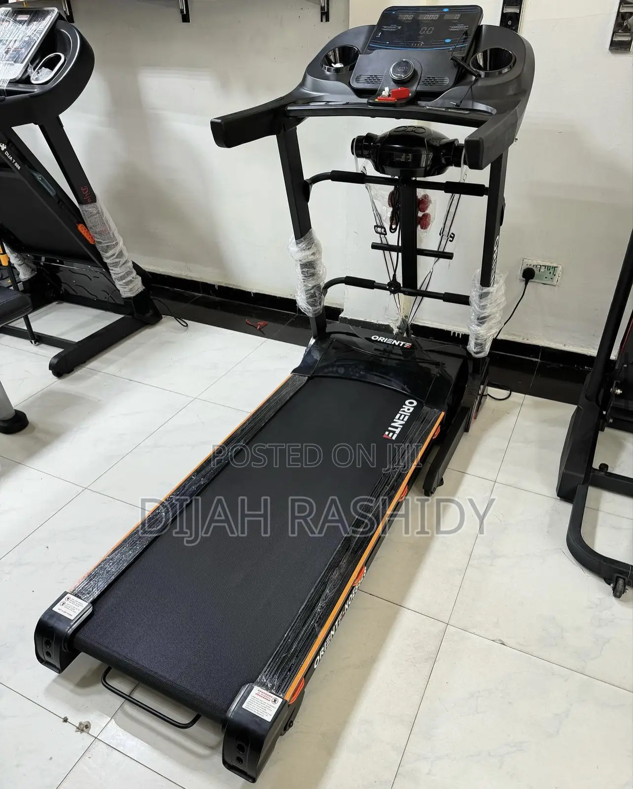Treadmill With Massage