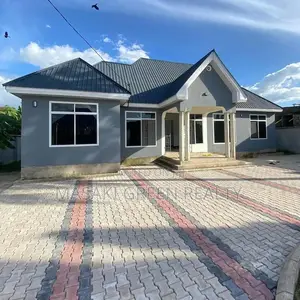 4bdrm House in Mbweni Malindi, Kinondoni for sale