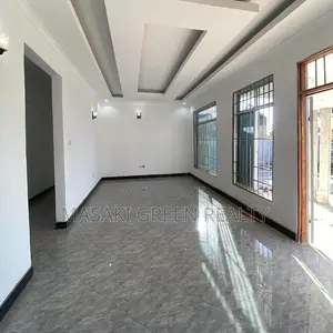 4bdrm House in Mbweni Malindi, Kinondoni for sale