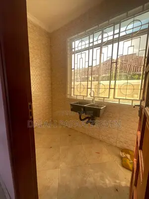 2bdrm House in Dalalipapaatzseven, Kinondoni for rent