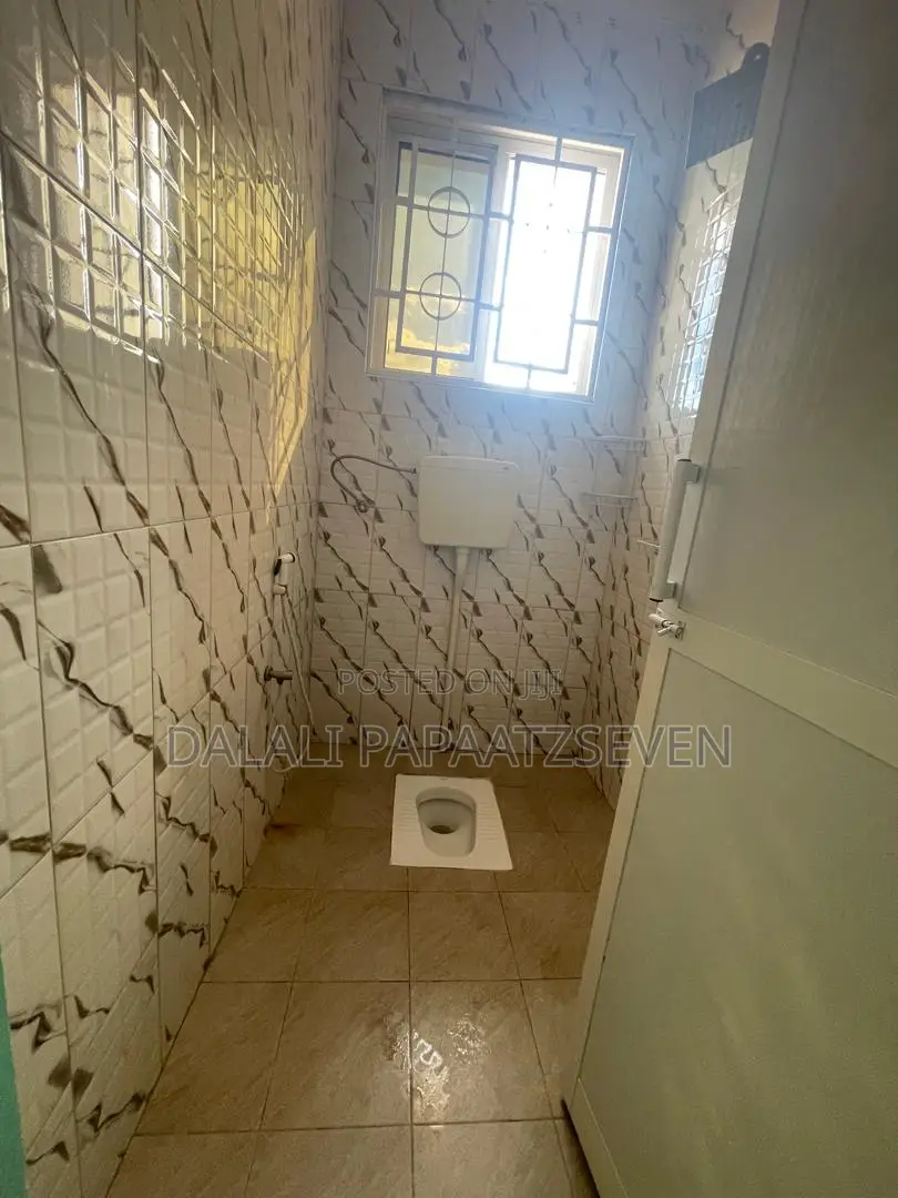 2bdrm House in Dalalipapaatzseven, Kinondoni for rent