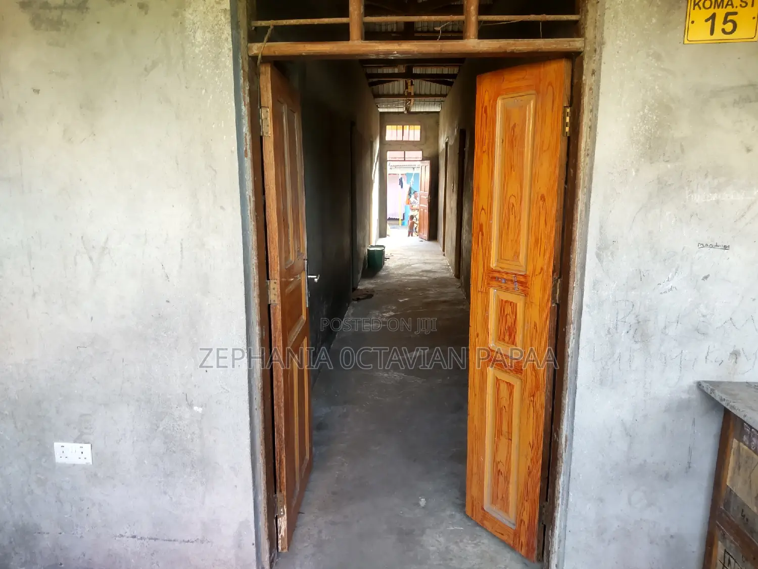 11bdrm Apartment in Tandika for sale
