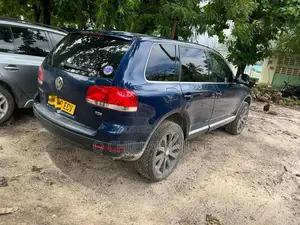 Volkswagen Touareg 2007 Blue