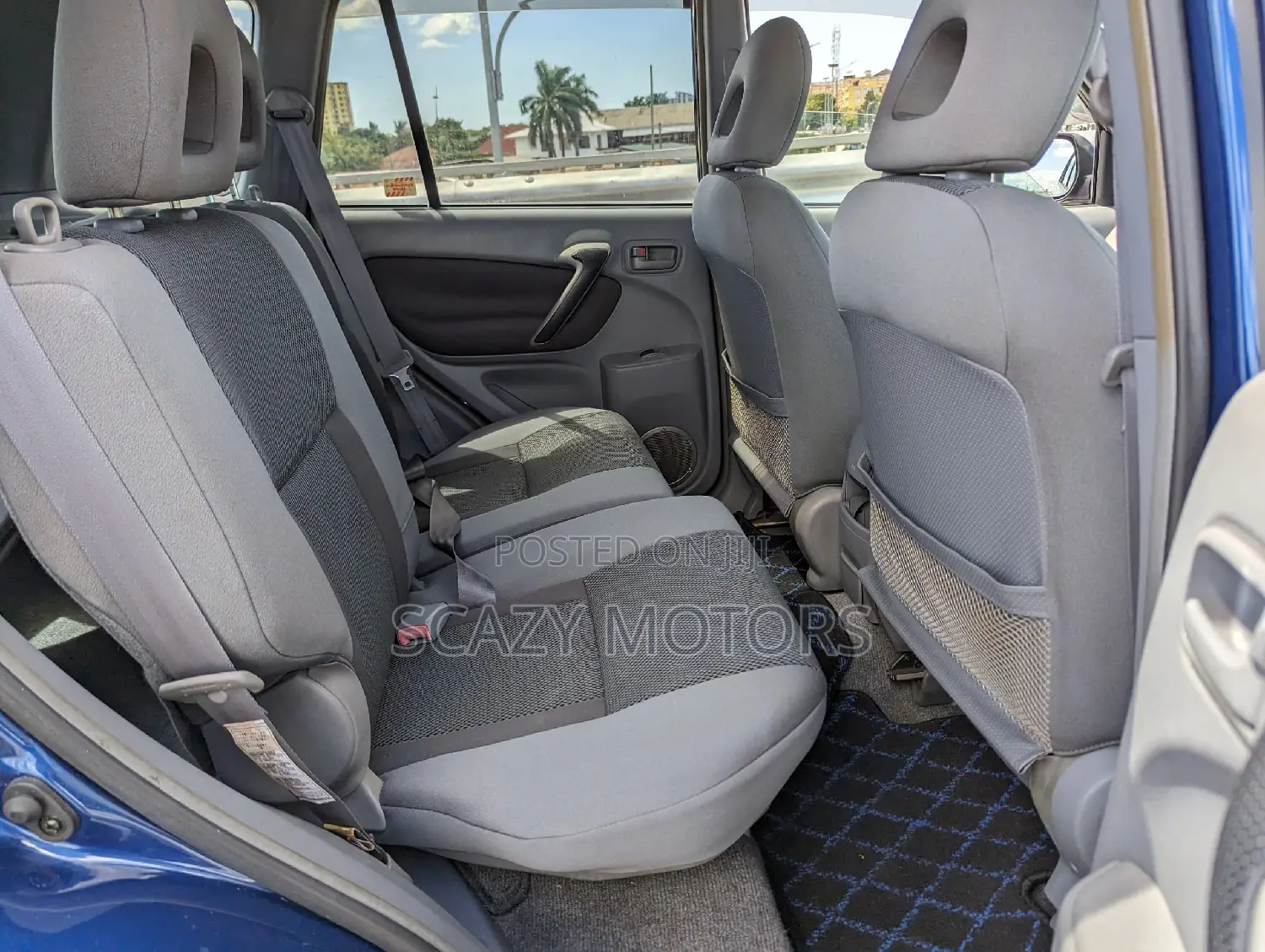 Toyota RAV4 Automatic 2000 Blue