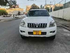 Toyota Land Cruiser Prado 2006 White