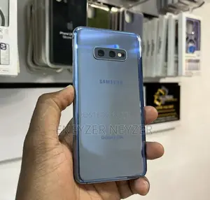 Samsung Galaxy S10e 128 GB Black