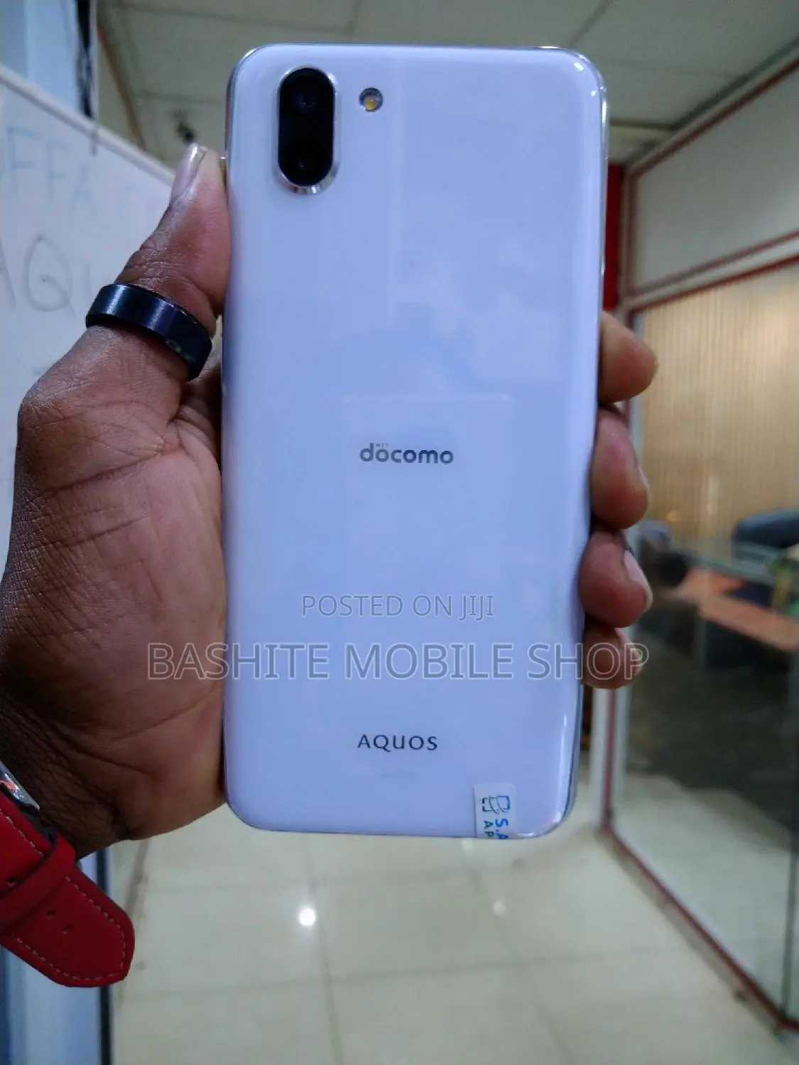 Sharp Aquos Sense 3 SHV45 64 GB