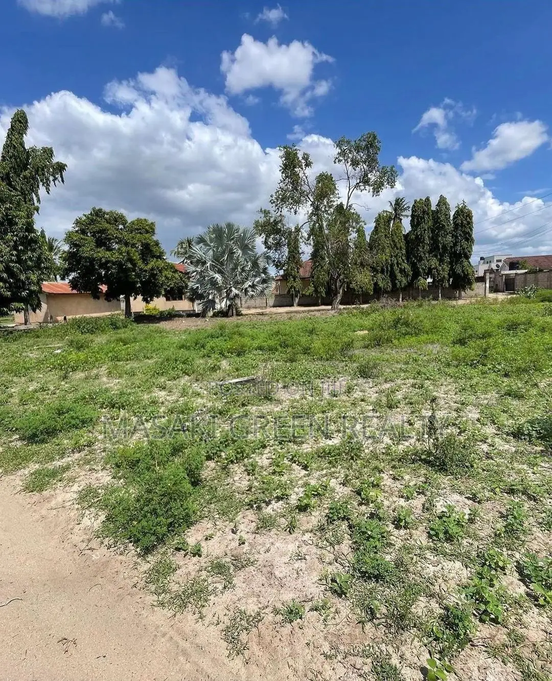 1420 SQM for Sale at Ununio Beach