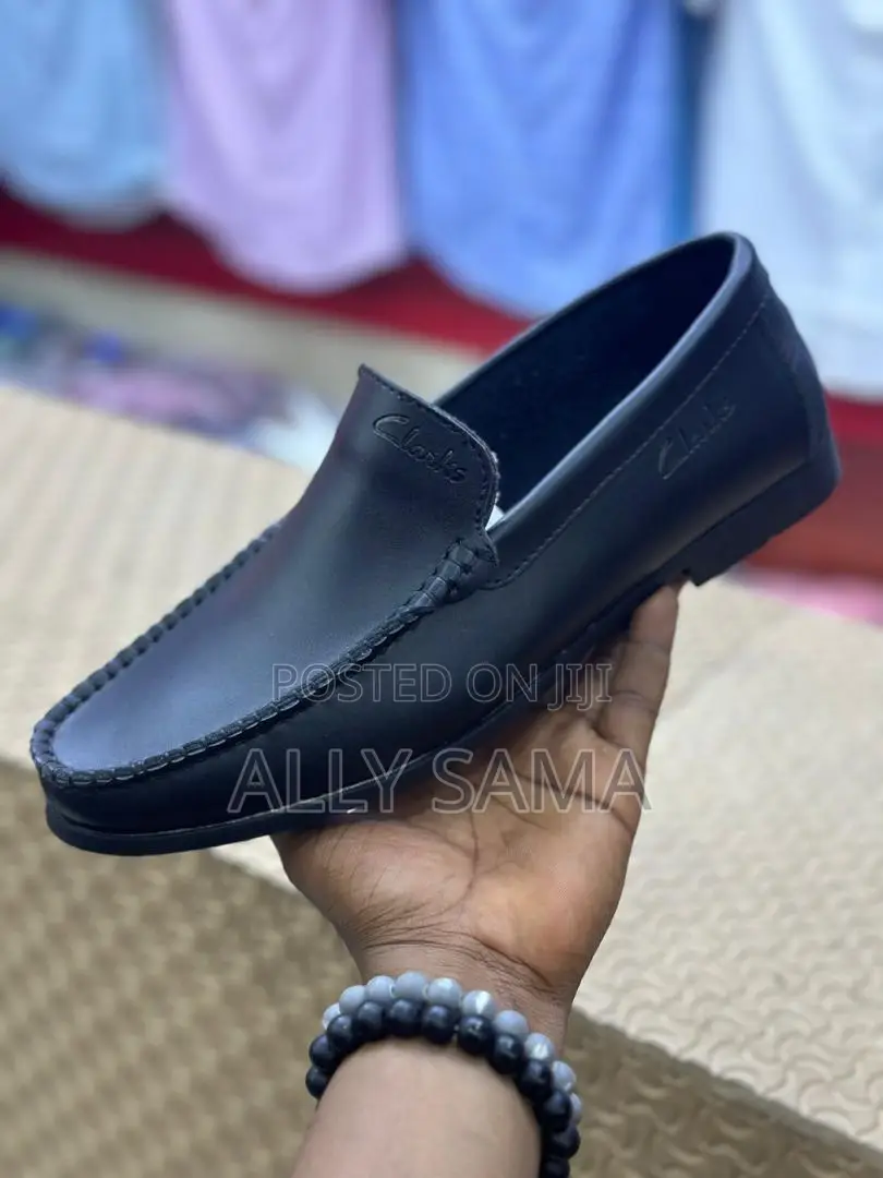 Mens Loafers Clarks Black