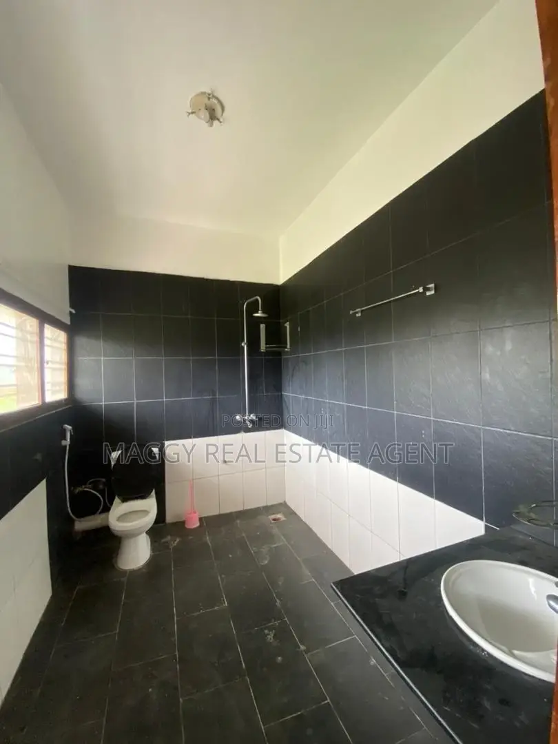 3bdrm House in Bunju Beach for rent