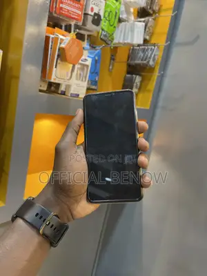 Apple iPhone XS Max 64 GB Gold