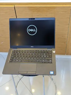 Laptop Dell Latitude 5300 8GB Intel Core I5 SSD 256GB
