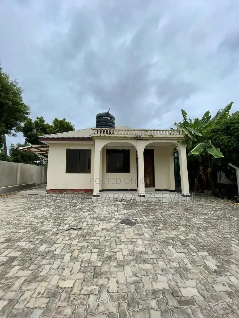 2bdrm House in Dalalipapaatzseven, Kinondoni for rent