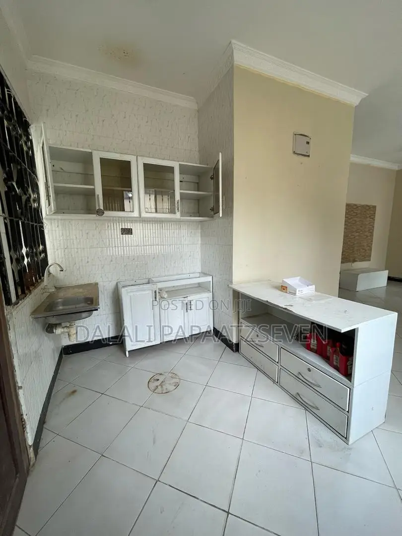 2bdrm House in Dalalipapaatzseven, Kinondoni for rent