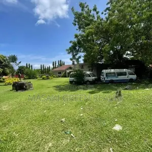 Plot/Ordinary House for Sale at MBEZI BEACH MAKONDE