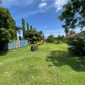Plot/Ordinary House for Sale at MBEZI BEACH MAKONDE