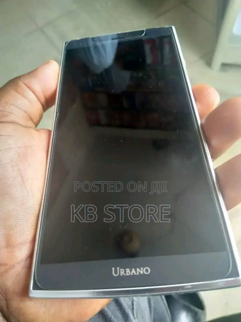 Kyocera Urbano V04 KYV45 64 GB Silver