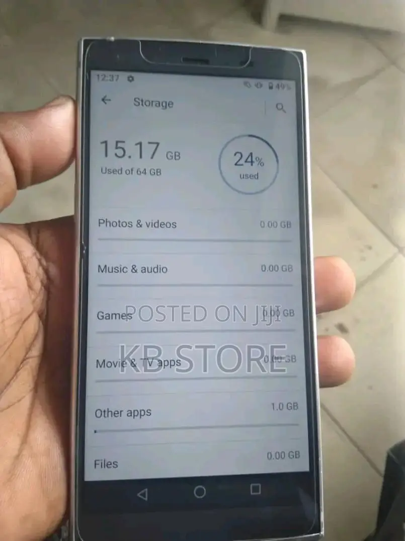 Kyocera Urbano V04 KYV45 64 GB Silver