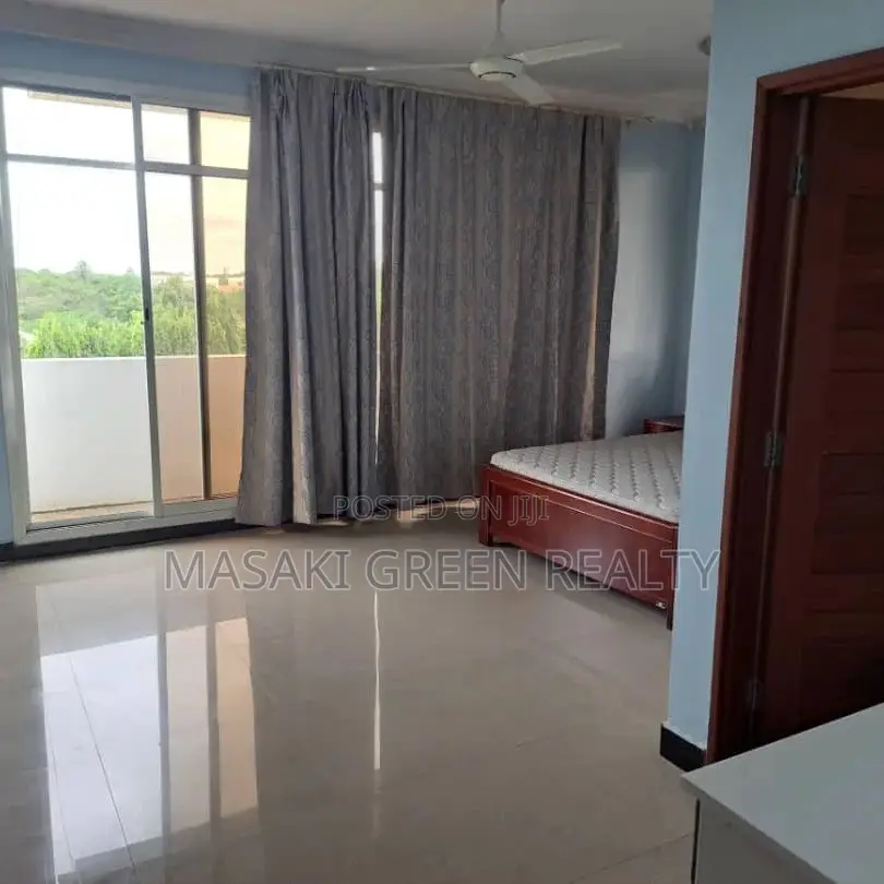 3bdrm Apartment in Penisula, Kinondoni for sale