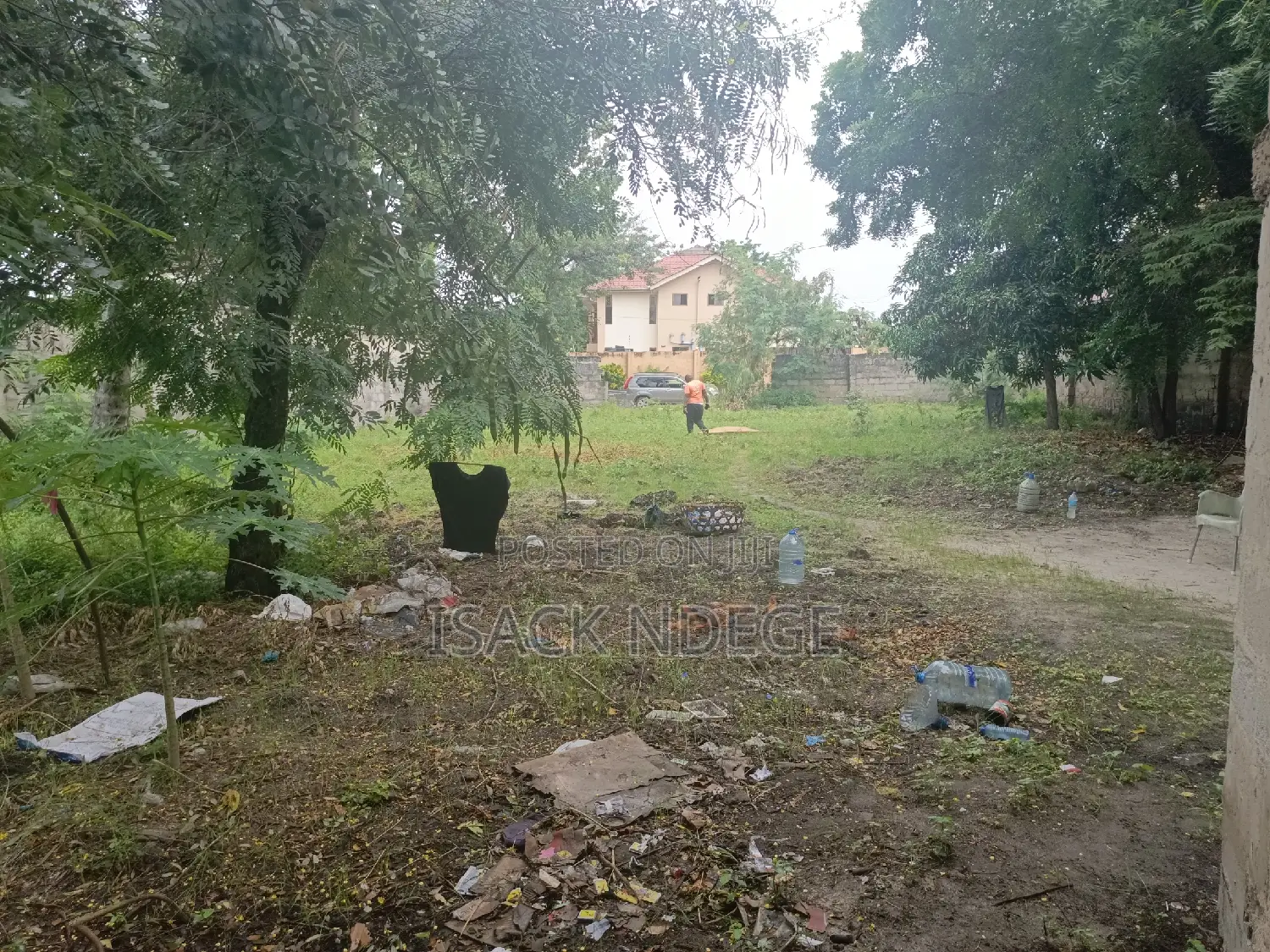 Land With SQM 800 for Sale