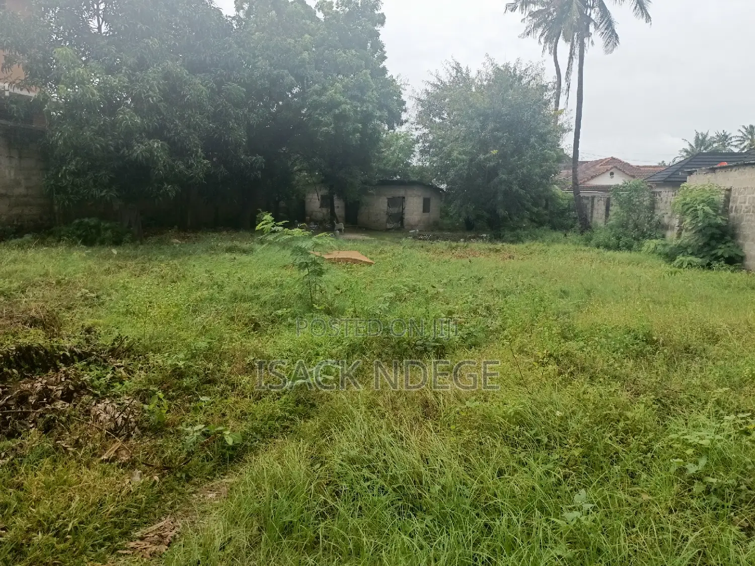 Land With SQM 800 for Sale