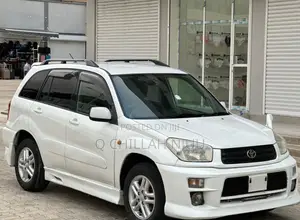 Toyota RAV4 2005 White