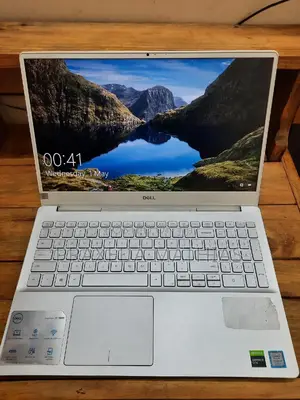 Laptop Dell Inspiron 15 16GB Intel Core I7 SSD 512GB