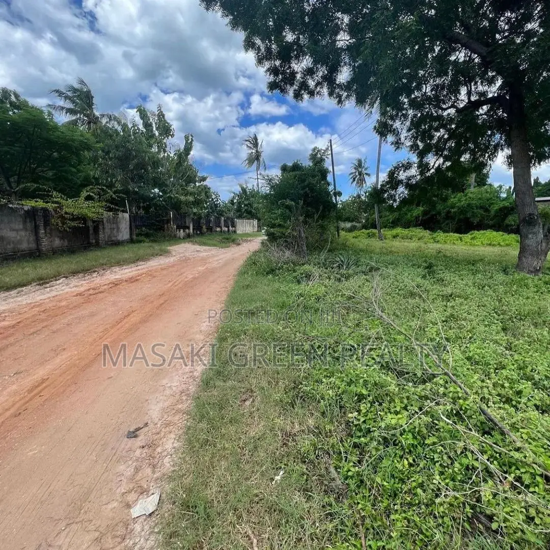 1000 SQM Plot for Sale at MBEZI BEACH