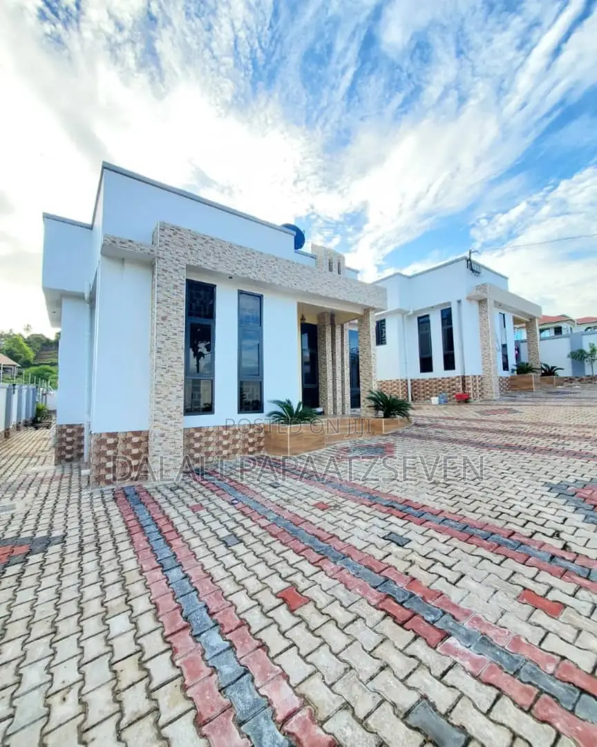 2bdrm Apartment in Dalalipapaatzseven, Tabata for rent