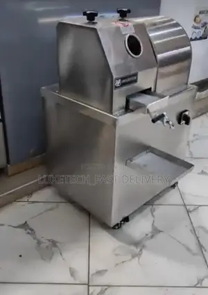 Electric Sugar Cane Juice Extractor