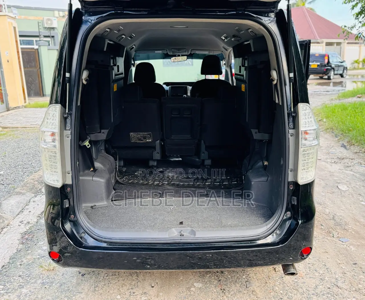 Toyota Noah 2008 Black