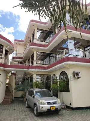 20bdrm Apartment in Kinondoni for sale