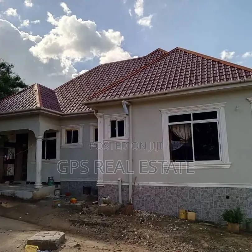 3bdrm House in Kibamba Mwisho, Kinondoni for sale
